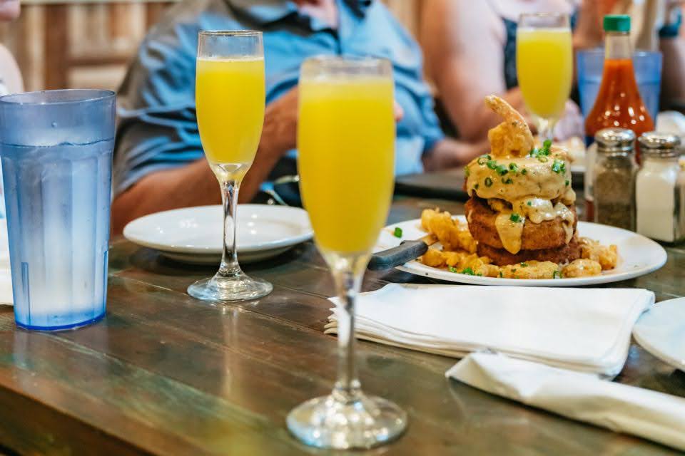 Eat Like A Local! Garden District Food, Drinks And History Walking Tour