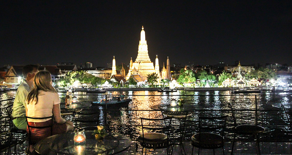 Bangkok: As Melhores Refeições Da Meia-Noite Em Tuk-Tuks