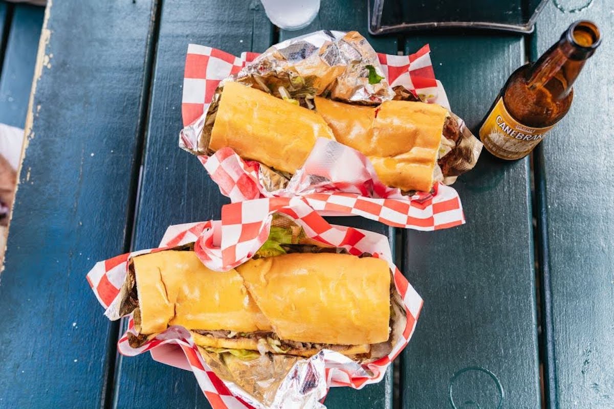 Eat Like A Local! Garden District Food, Drinks And History Walking Tour