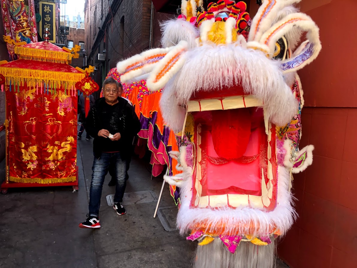Recorrido A Pie Por El Barrio Chino: Comida, Historia Y Sabor